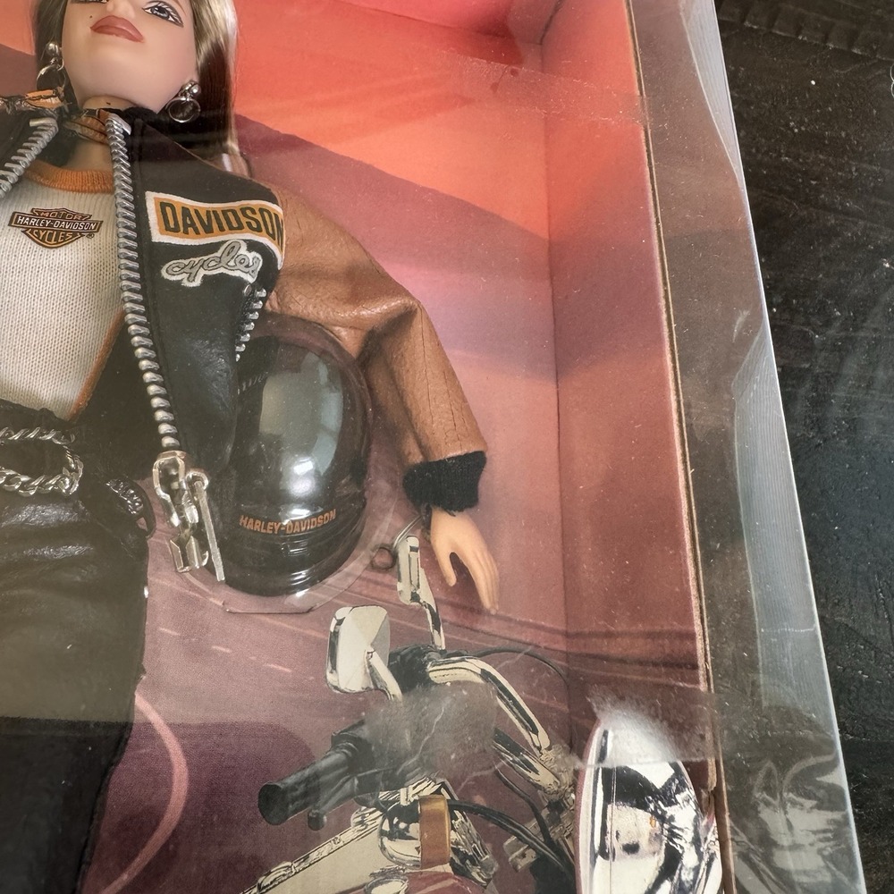 Harley Davidson Barbie & Ken Collector Edition Dolls NRFB Mattel Set - Picture 3 of 6
